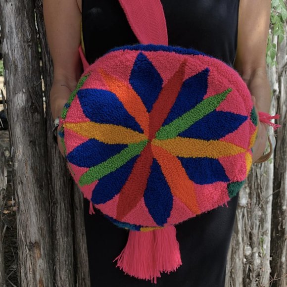 Zodiac Colombian Wayuu Bucket Bag Gemini Taurus - Picture 7 of 8